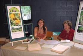 Environmental booth at the Internship/Volunteer fair (Aaron DeMoss)