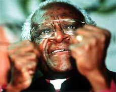 Nobel Prize winner Desmond Tutu will headline next year´s Bryan speakers ()