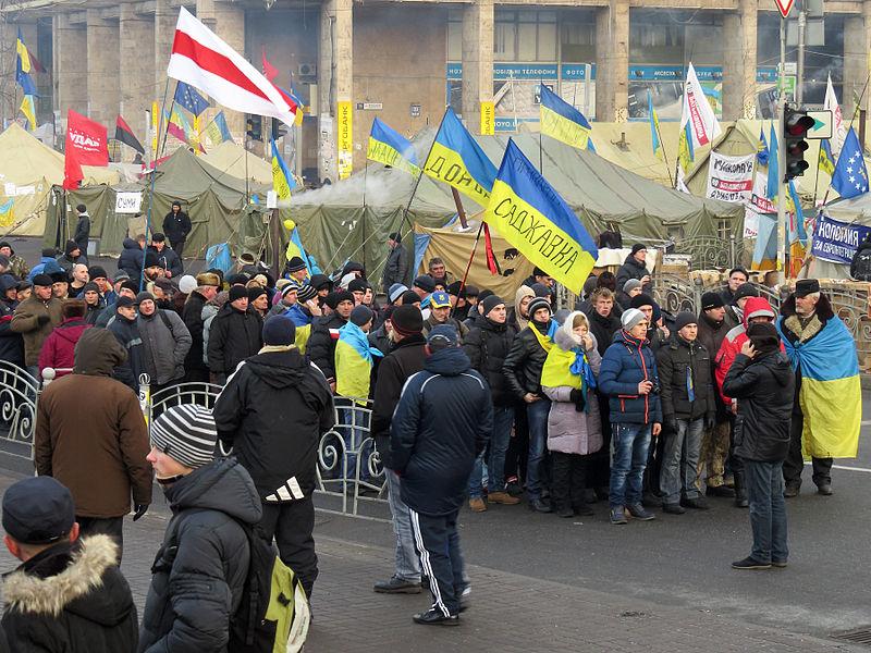 Ukrainian protestors endure