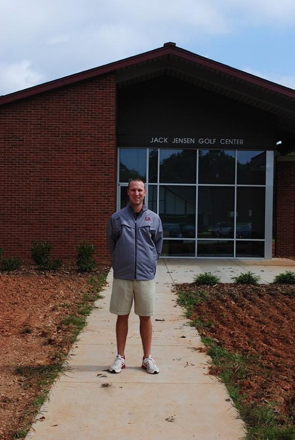 Justin Tereshko tees off first season as head golf coach