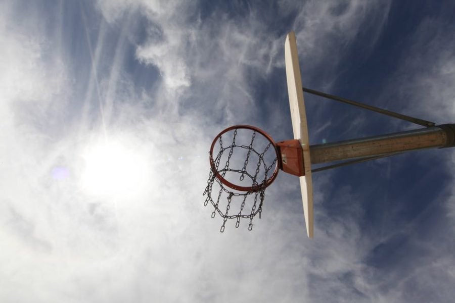 Men’s basketball takes on a new assistant coach