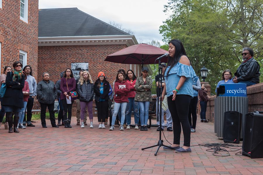 Sophomore Maria Peralta Porras encourages individuals present to stick together during difficult times during the press conference that took place on Monday, April 16, 2018. // Photo by Fernando Jiménez/The Guilfordian
