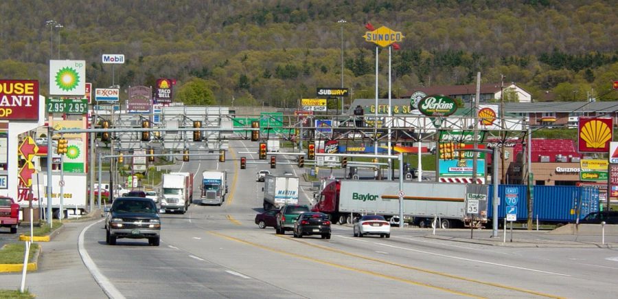 The infamous Breezewood Pennslyvania from a different angle. Resembles much of Greensboro.